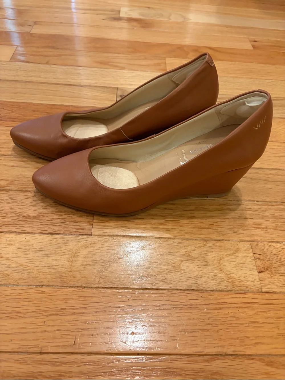 VISCATA Barcelona Verona Leather Low Wedges Whiskey Brown Pointed Toe